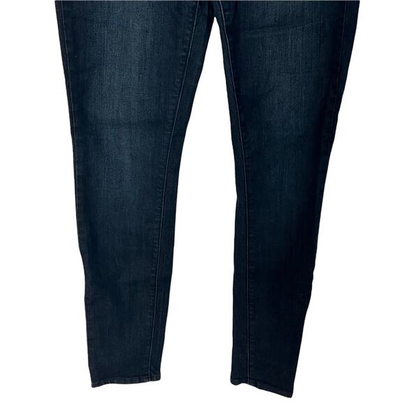 Paige ‘Felix’ Peg Super Skinny Low Rise Jeans - Picture 4 of 9